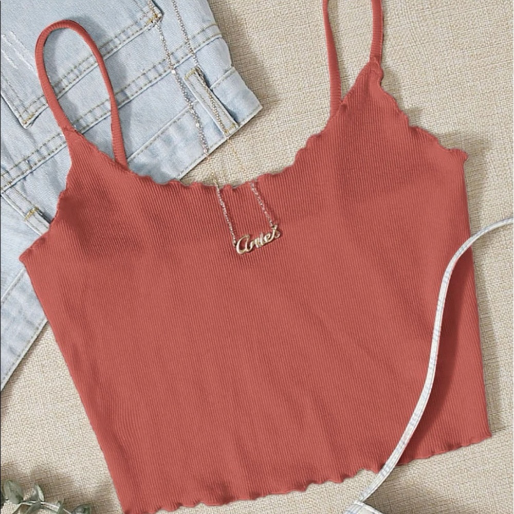SHEIN Ribbed Lettuce-Edge Cropped Cami Top